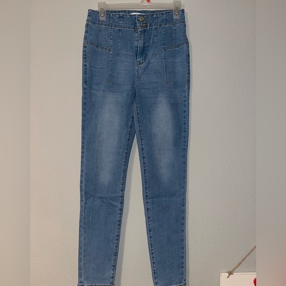 Celebrity Sculpting Stretch Skinny - Brand New - Picture 3 of 6